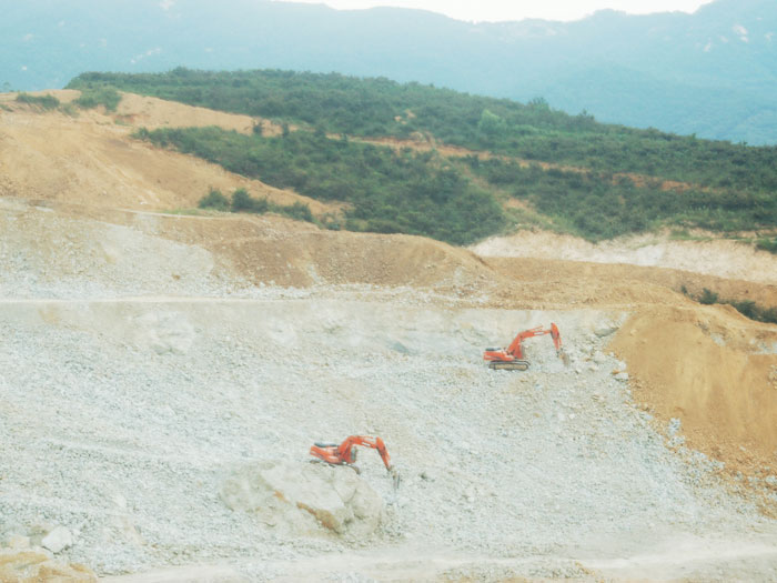 鐑熷(zeng)彴(zhuo)涓?槈鐭誇笟瀹嬪(pin)?娌(li)熺(xi)熆(he)灞辯(bian)煶鏂圭(gui)垎(he)鐮(lian)邨(cun)伐紼(fu)?