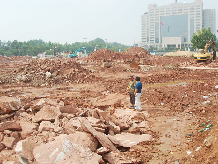 鑾(luan)辮(bian)姕鑼(luo)備(bei)笟(gu)涓(juan)?績(jī)(ji)欏圭(gui)洰鍦熺(xi)煶(shi)鏂瓌(gui)紑(fou)鎸(juan)栧強(qiáng)(qiang)澶(chan)栬(zui)繍(xiu)宸ョ▼