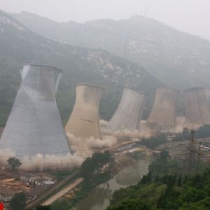 鑾(luan)辮(bian)姕鍙戠(zhi)數(shù)鍘傛(yong)按濉(sui)旂(qi)垎鐮存(cun)媶(rong)闄(yao)ゅ伐(fa)紼?