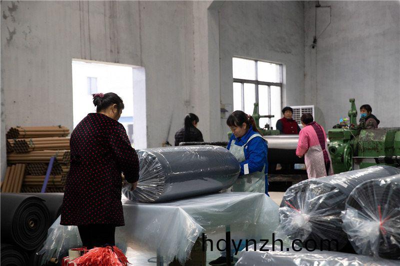 加工現(xiàn)(xian)場